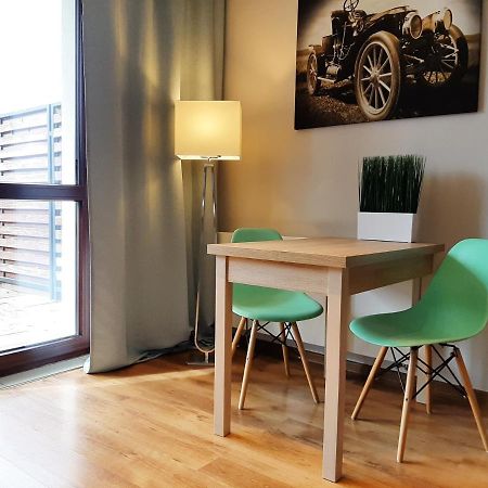 Apartamenty Lubin - Kamieniczka W Centrum Luaran gambar